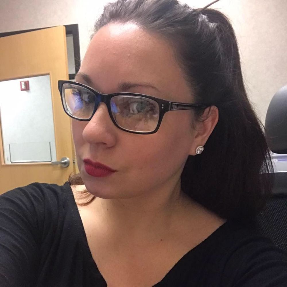Meet your Posher, Jennifer
